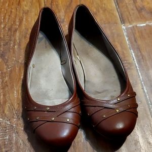 Brown flats